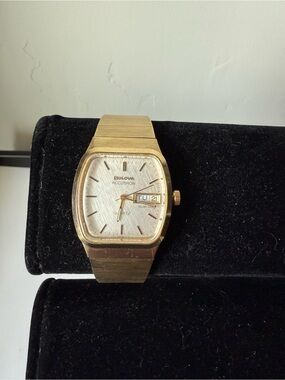 Vintage Bulova accutron 10kt Gold filled Watch